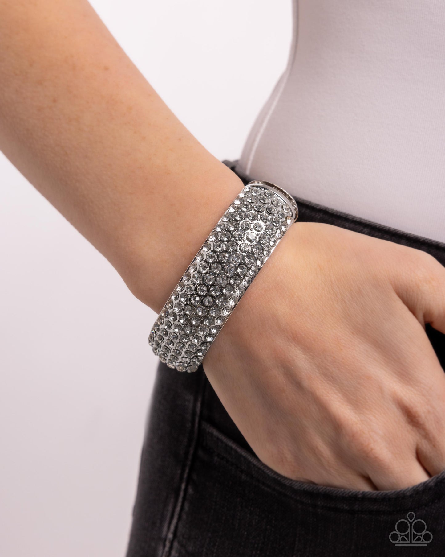 Paparazzi Triumphant Twinkle - White Hinge Bracelet