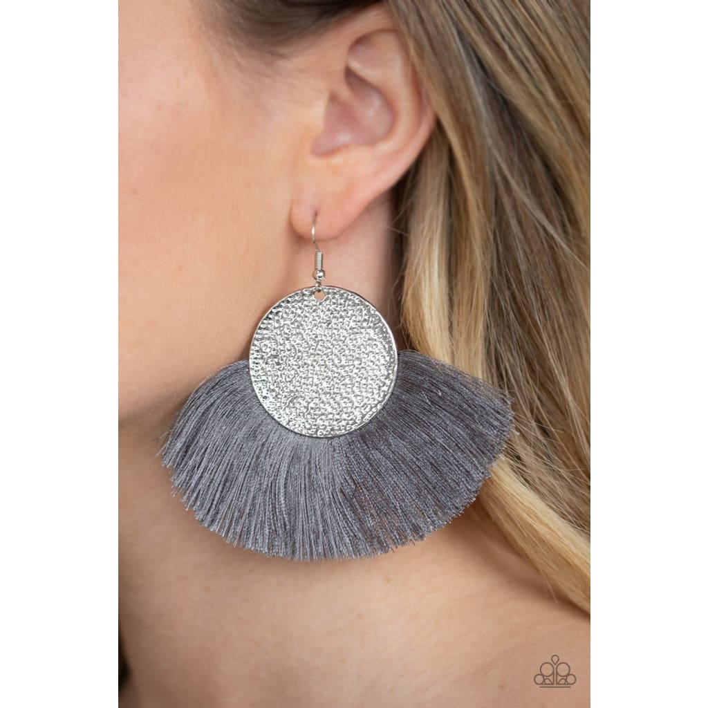 A Finishing Touch Jewelry Paparazzi Foxtrot Fringe Silver